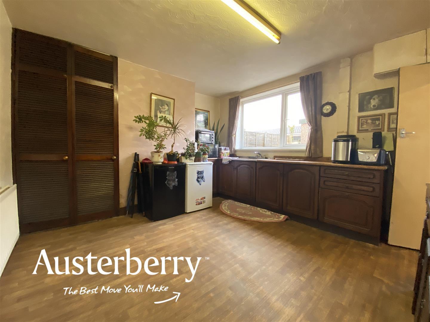 3 bed property in Upper Belgrave Road, Stoke-On-Trent